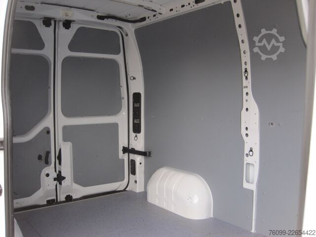 Kastenwagen hoch Opel Movano 2,3 D L2H2 Isring.Sitz 270° Türen