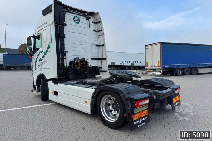 Standard-SZM Volvo FH 460 Globetrotter XL, Euro 6, / Like new! / S...