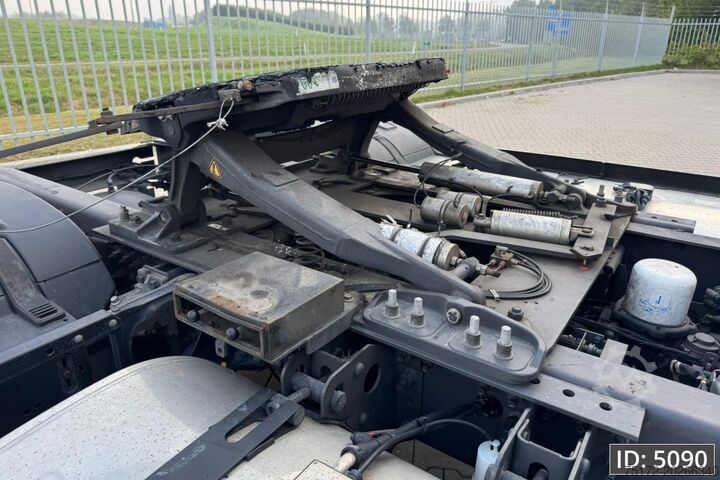 Standard-SZM Volvo FH 460 Globetrotter XL, Euro 6, / Like new! / S...