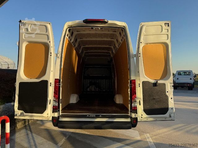 Panel van IVECO DAILY 35S14 V