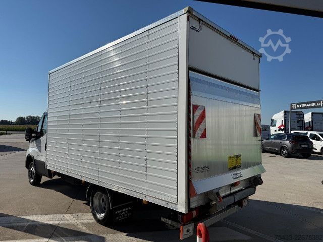 Panel van IVECO DAILY 35C14H BOX + SPONDA