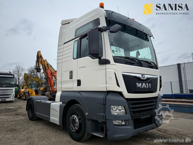 Standard tractor unit MAN TGX 18.460/2x Tank/Retarder/TÜV 11.26