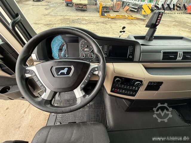 Standard tractor unit MAN TGX 18.460/2x Tank/Retarder/TÜV 11.26