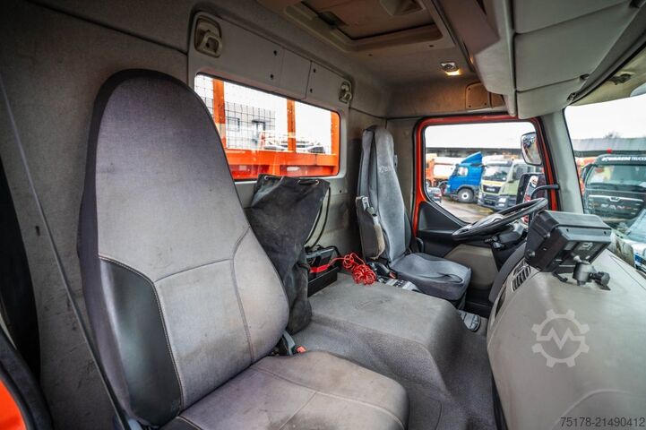 Open body RENAULT KERAX 430 DXI+PALFINGER 26T/m /5 EXT.