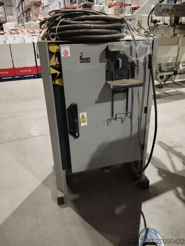  KUKA KR 180-2 PA
