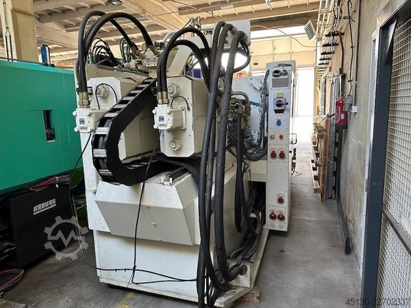 Spritzgießmaschine Battenfeld HM 270/1330H/1000H