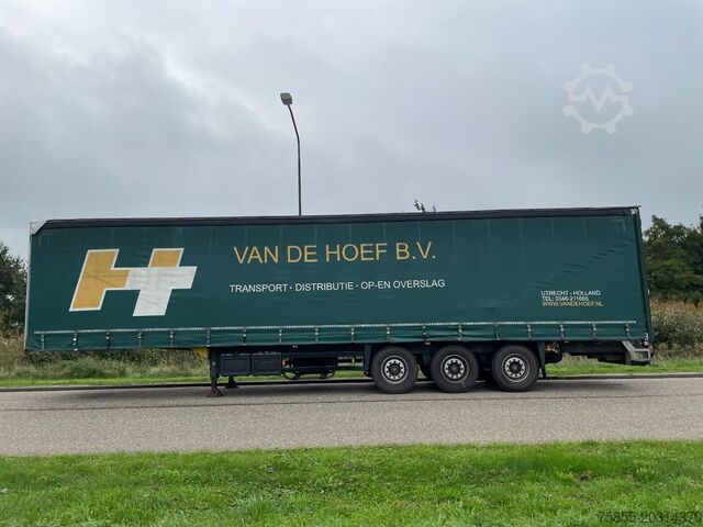 Curtain sided Schmitz SCS 24/L - 13.62 E B (S01) Kooiaap / SAF Axle /...
