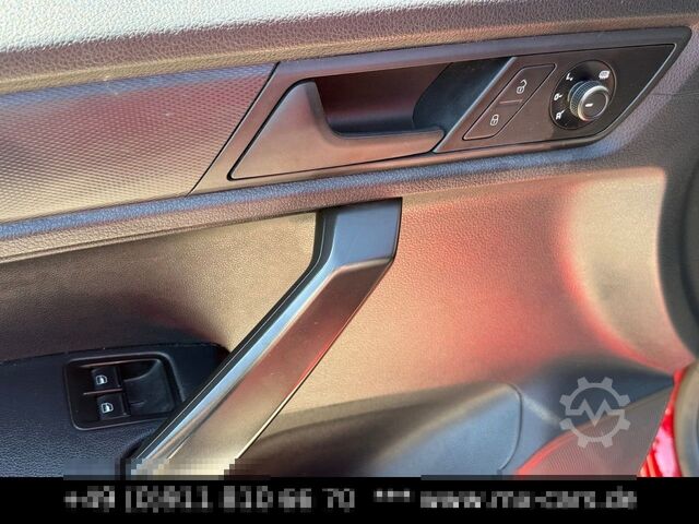 Kastenwagen VW Caddy Maxi DSG Klima Navi Kamera 2 Schiebetüren