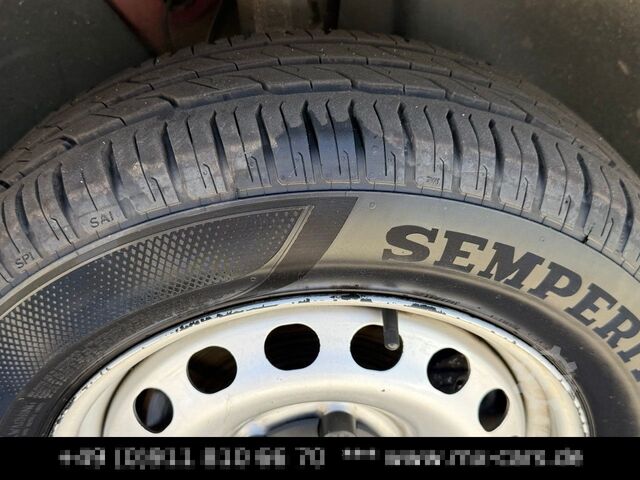 Kastenwagen VW Caddy Maxi DSG Klima Navi Kamera 2 Schiebetüren
