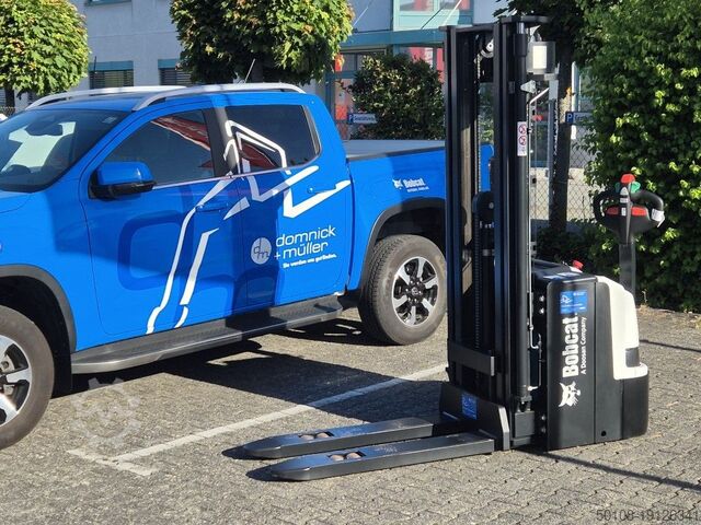 High Lift stacker Bobcat BSL16N-I