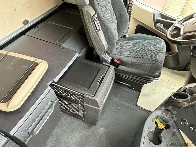 Standard tractor unit MERCEDES-BENZ Actros 1851 GigaSpace 2Tanks Retarder