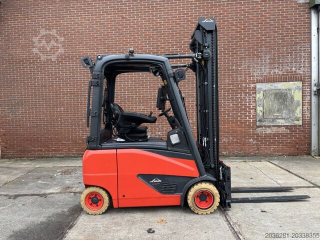 Electric 4-wheel forklift Linde E18PH-02