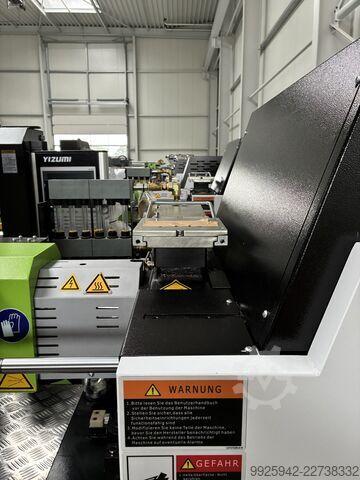 Spritzgießmaschine YIZUMI FF160 (Vollelektrisch)