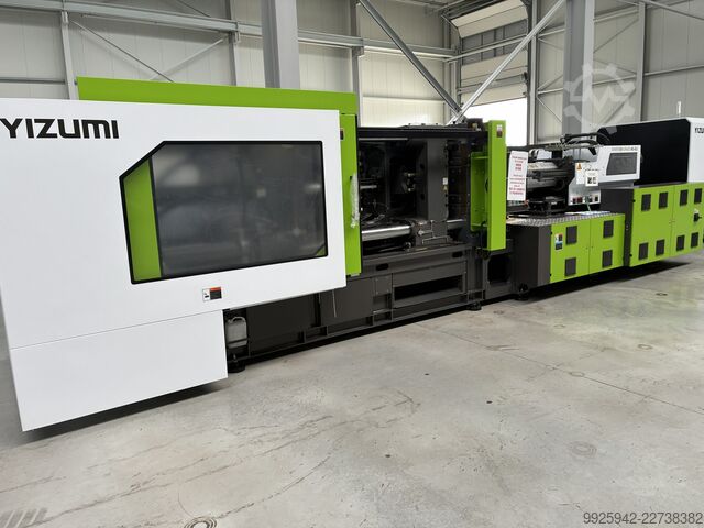 Spritzgießmaschine YIZUMI UN420A5/ IU3330 D=92