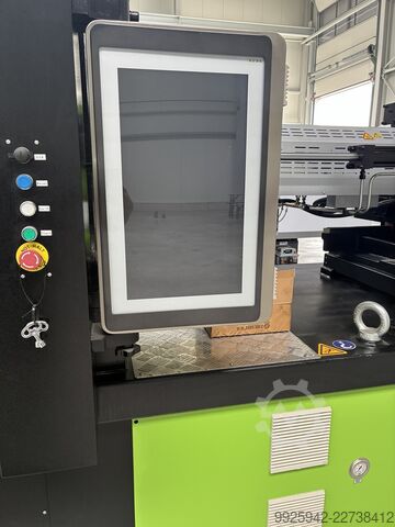 Spritzgießmaschine YIZUMI FF300 (Vollelektrisch)