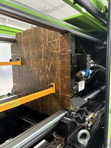 Spritzgießmaschine YIZUMI FF300 (Vollelektrisch)