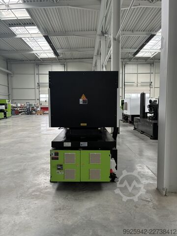 Spritzgießmaschine YIZUMI FF300 (Vollelektrisch)