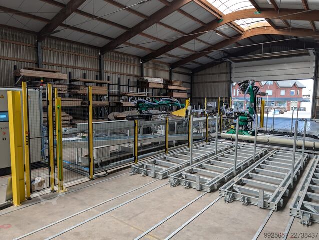 Automatische Brettersortier + Sägeanlage JAC Automation & Robotik ; Kuka 