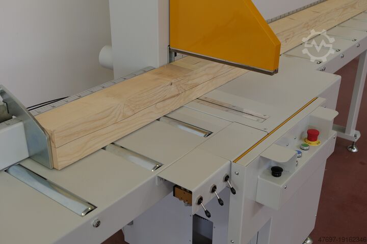 Halbautomatische Querschneidelinie SALVADOR SuperUp 500