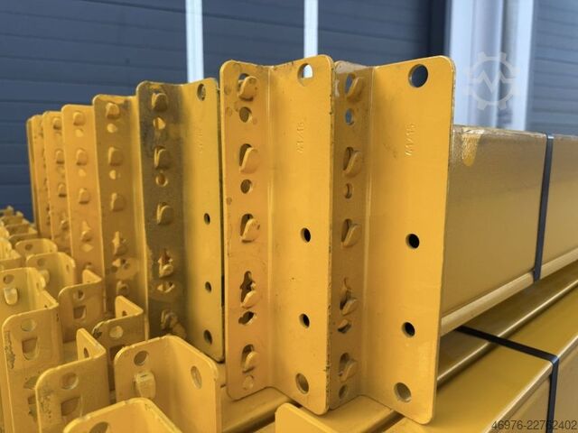 2,700 mm / Cross-section: 150 x 50 mm / yellow / 5 HP BITO PRO Palettenregaltraverse Traverse Regal