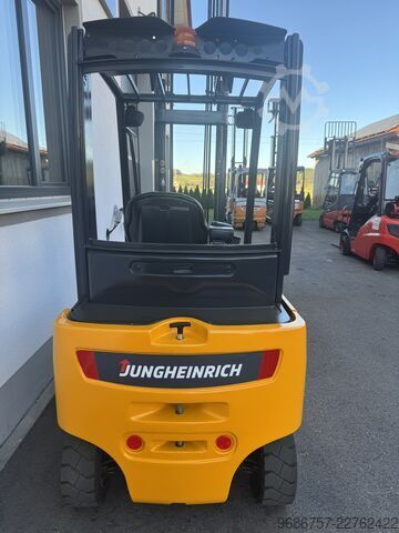 Forklift Jungheinrich EFG320