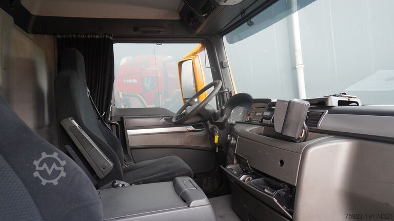 Crane truck MAN TGS 35-440 8X4 2 SIDE TIPPER WITH HMF Z 1943 CR...