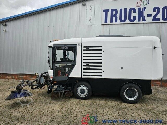 Kehrmaschine Ravo Ravo 580 3 Besen HD- Reiniger mit Lanze 70 km/h