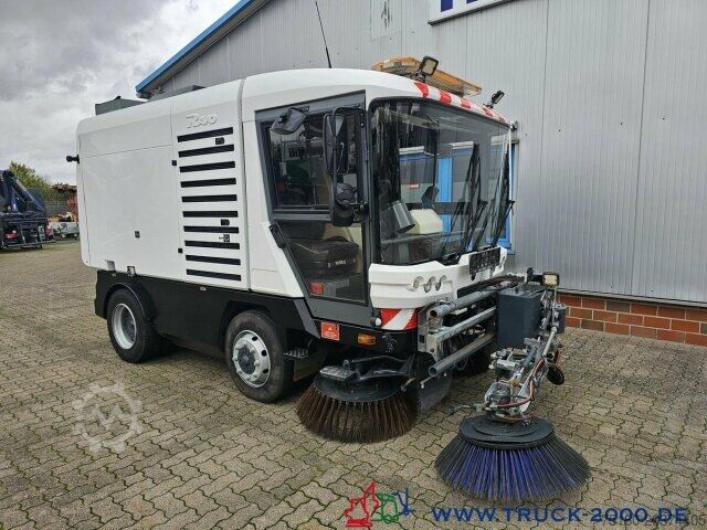 Kehrmaschine Ravo Ravo 580 3 Besen HD- Reiniger mit Lanze 70 km/h