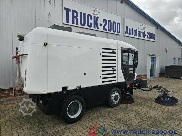 Kehrmaschine Ravo Ravo 580 3 Besen HD- Reiniger mit Lanze 70 km/h