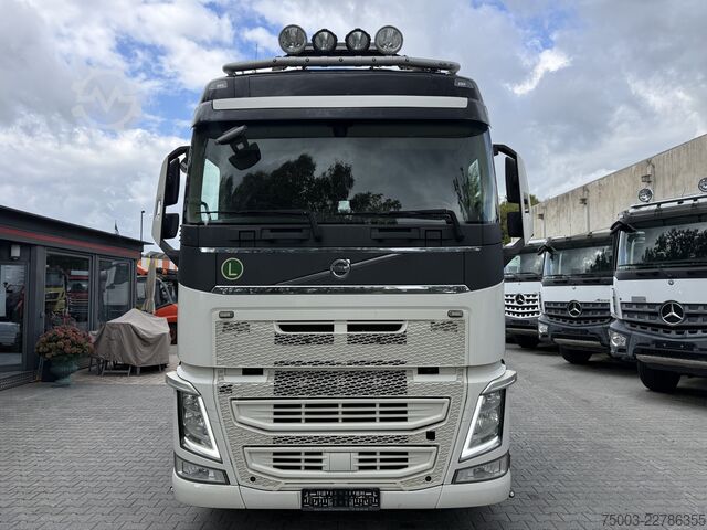 Standard tractor unit Volvo FH460 6X2 Kran HMF 2620 bis 18.50 Meter