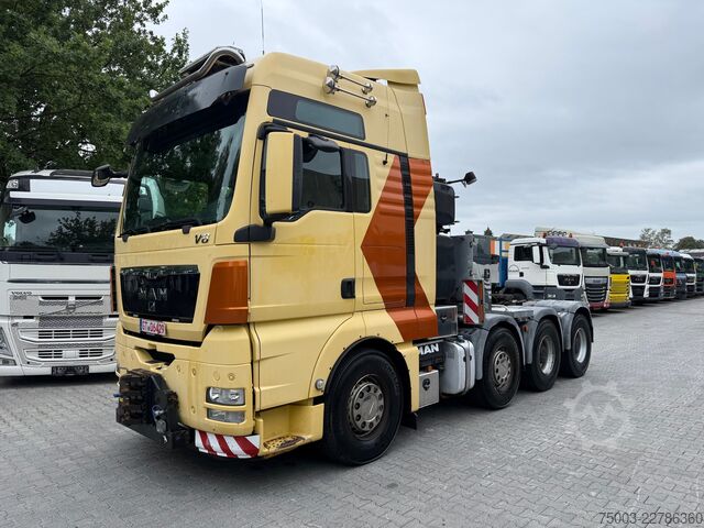 Heavy-duty truck MAN TGX 41.680 8X4/4 BBS 250.000 Kg