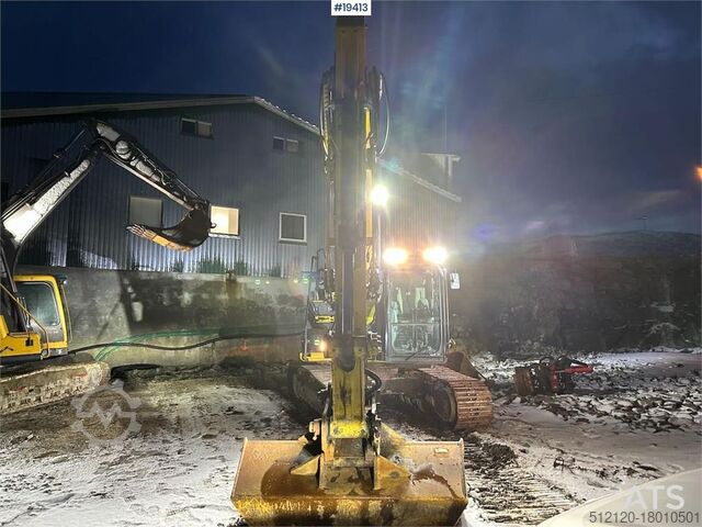 Crawler excavator Caterpillar 