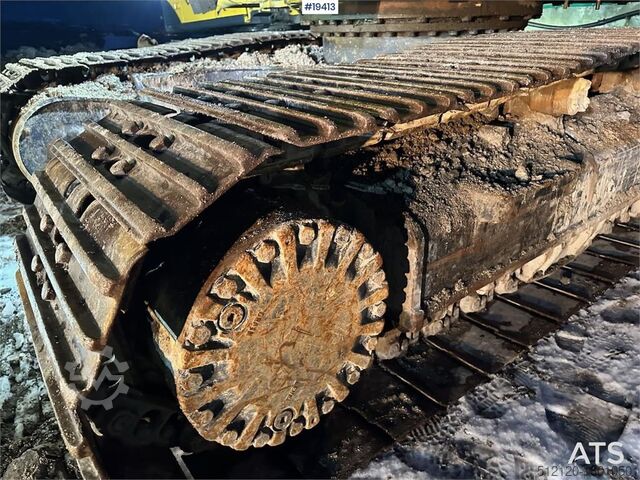 Crawler excavator Caterpillar 