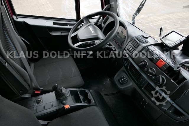 LKW mit Pritsche (offen) IVECO 150E32 Eurocargo Kühlkoffer LBW Frontschaden