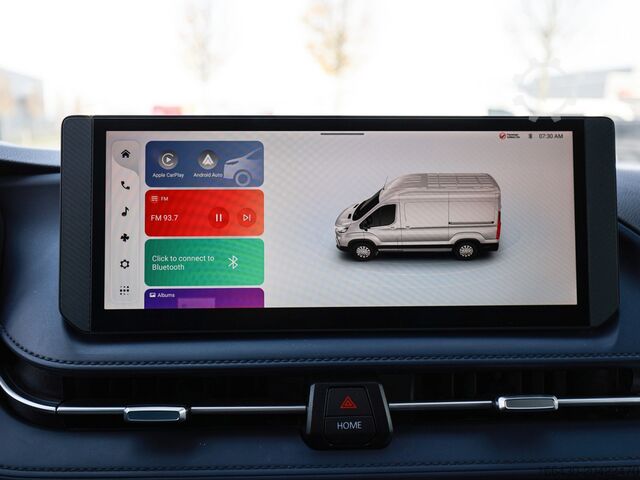 High top van Maxus DELIVER 9