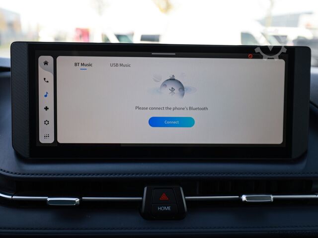 High top van Maxus DELIVER 9