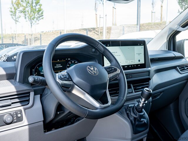 Minibus VW T7 Transporter Kasten 2.0 l TDI 6-Gang AHK KAMER