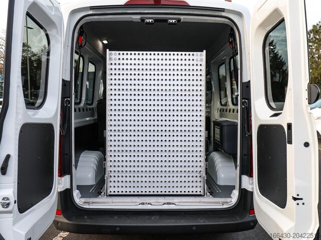 Kastenwagen Maxus DELIVER 9