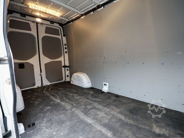 Panel van Mercedes-Benz Sprinter 315 CDI Kasten L2H2 AHK Stdhz. Navi