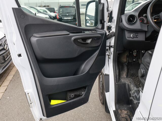 Panel van Mercedes-Benz Sprinter 315 CDI Kasten L2H2 AHK Stdhz. Navi