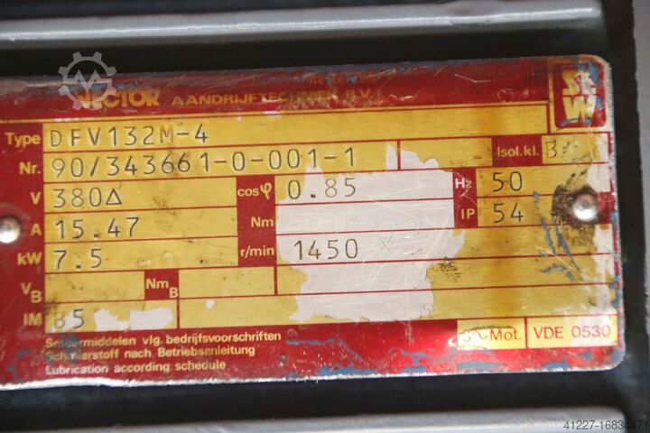 Getriebemotor 7,5 kW 27 U/min SEW Vector DFV 132M-4