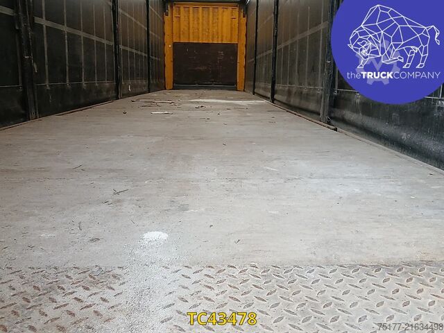 Sliding tarpaulins Krone 