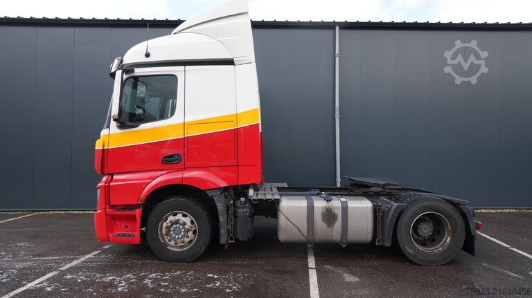 Standard-SZM Mercedes-Benz Actros 1942 tractor unit