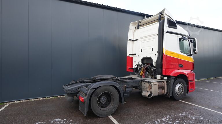 Standard-SZM Mercedes-Benz Actros 1942 tractor unit
