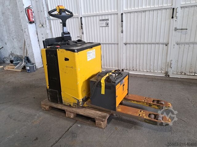 Gabelhubwagen mit Plattform No 01 Yale MP 20 X