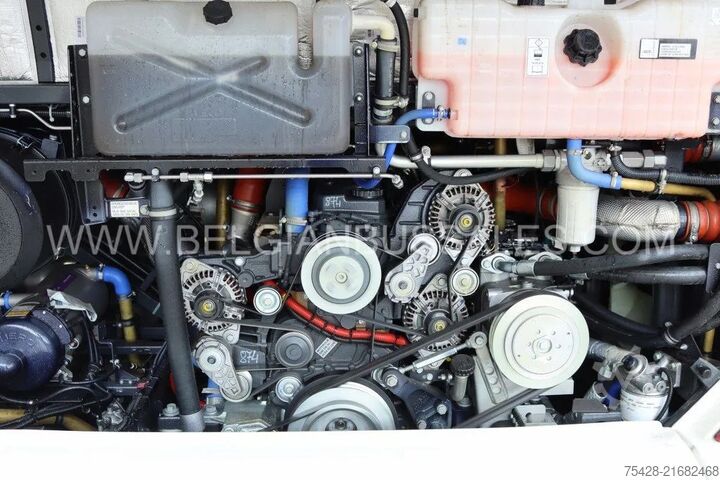 Intercitybus Iveco Crossway 12m Pop light / Double middle door / p...