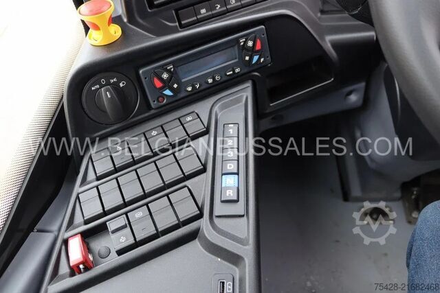 Intercitybus Iveco Crossway 12m Pop light / Double middle door / p...