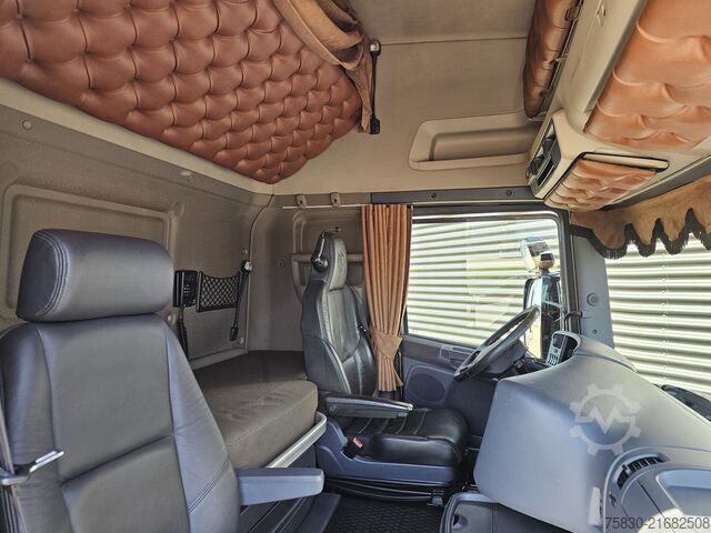 Hook arm system Scania T580 8x4*4 / TORPEDO / HOOKLIFT / ABROLKIPPER