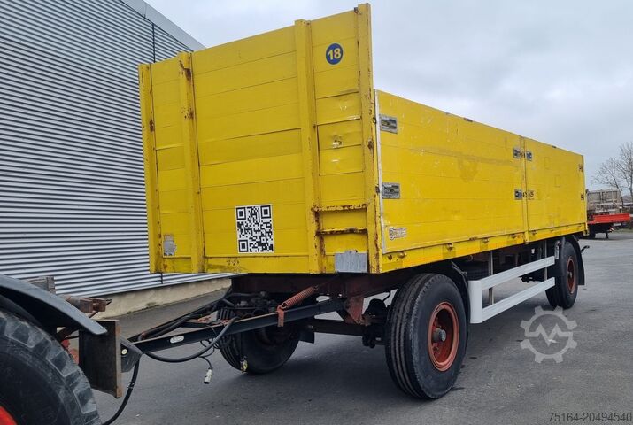 Trailer with open flatbed Blumhardt L 18/71