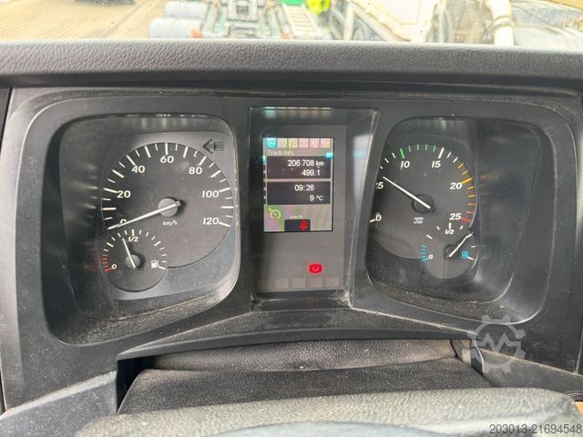 Betonmischer LKW MERCEDES-BENZ AROCS 3240 8x4 Betonmischer Liebherr 9 m³